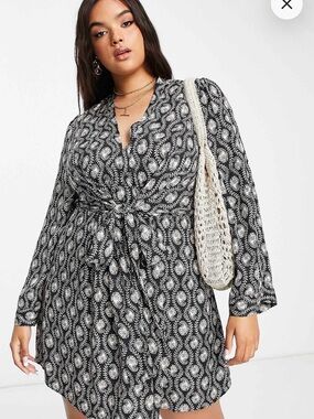 River Island Black & White Printed Tie-Waist Mini Dress